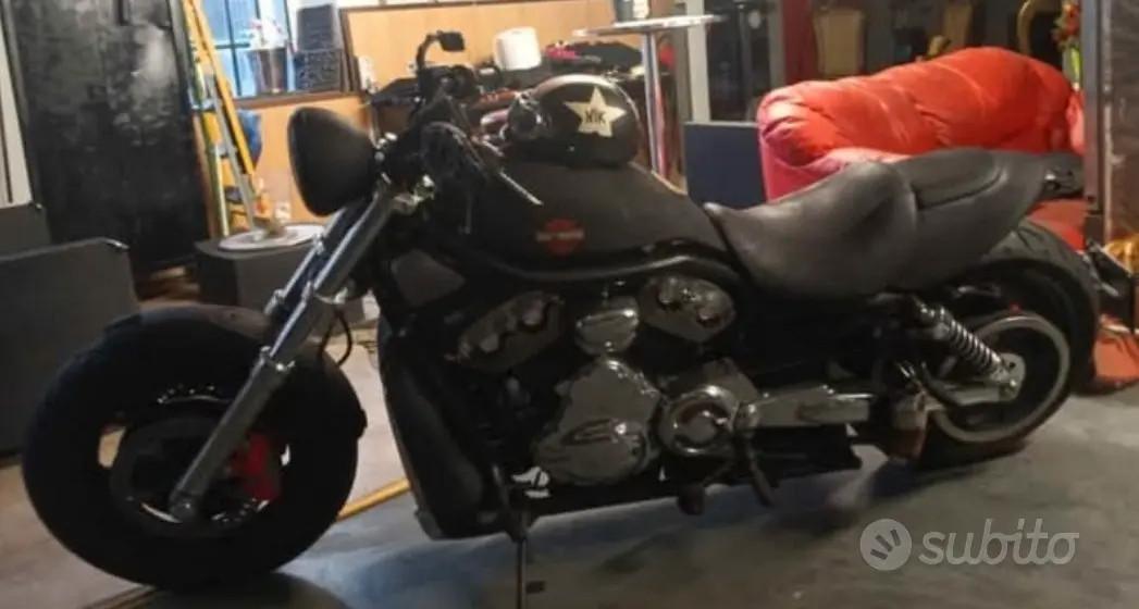 Harley Davidson V- ROD km 15000