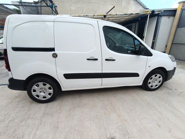 Peugeot Partner Tepee 1.6 e-HDi 92 CV S&S Outdoor
