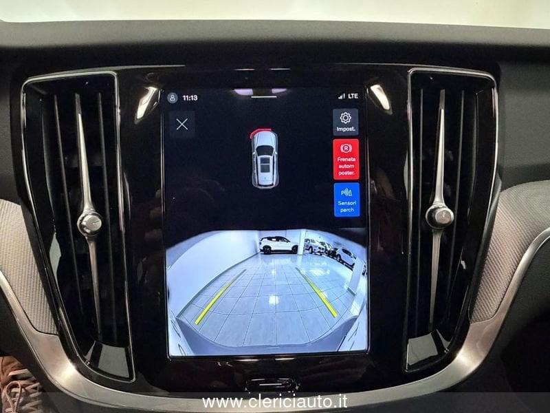 Volvo V60 B3 automatico Plus Dark