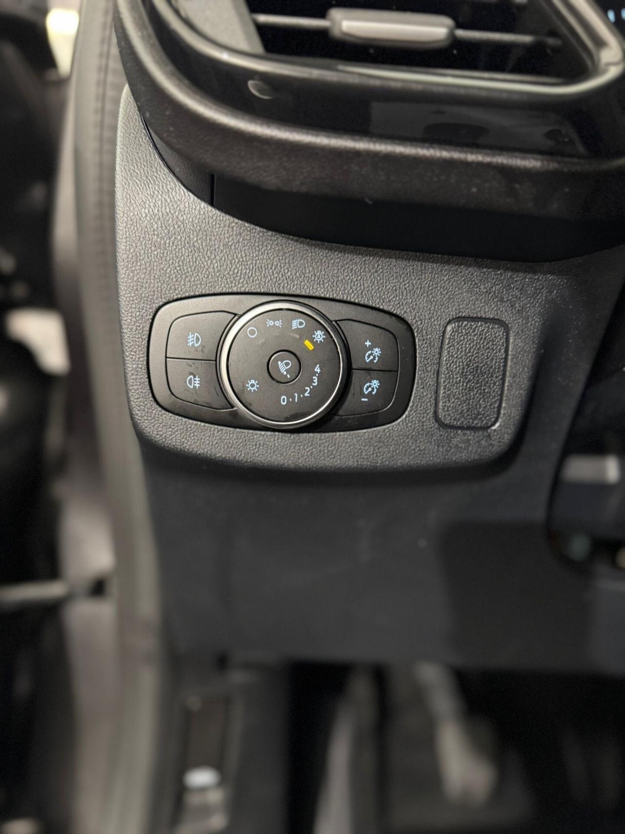 Ford Puma 1.0 EcoBoost Hybrid 125 CV S&S Titanium