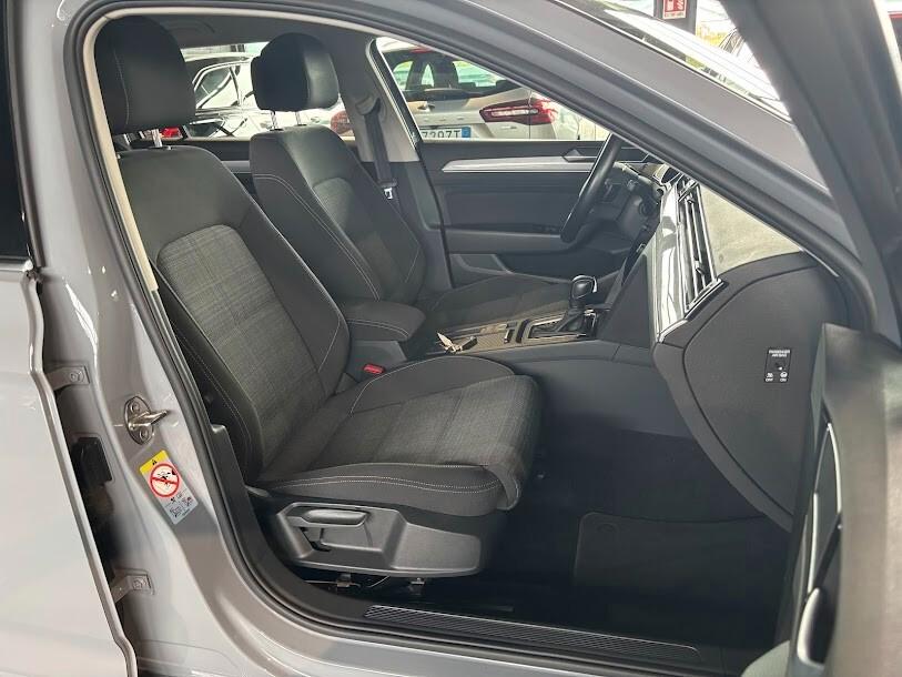 Volkswagen Passat Variant 2.0 TDI 150CV SCR EVO DSG Business