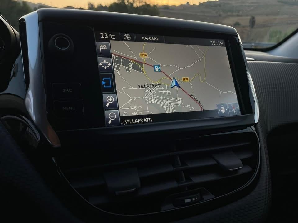 Peugeot 2008 1.6 e-HDi 92 CV Allure