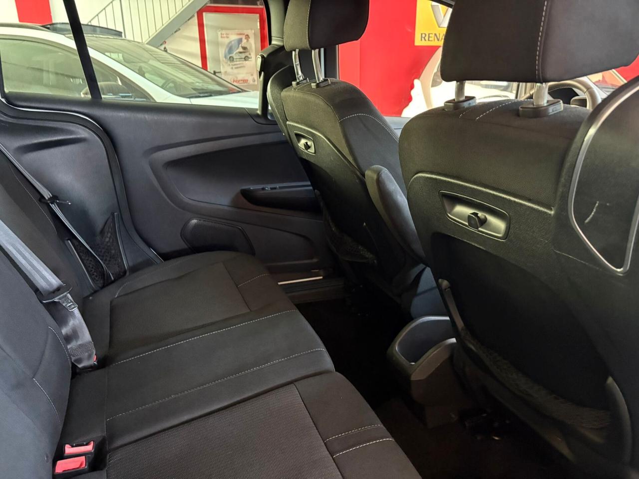 Ford B-Max 1.5 TDCi 75 CV Titanium