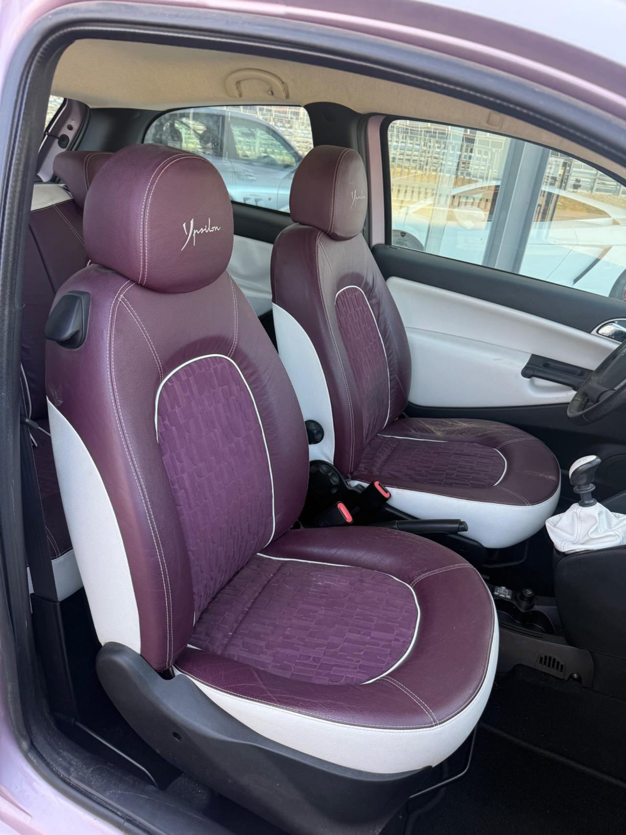 Lancia Ypsilon 1.2 Elle