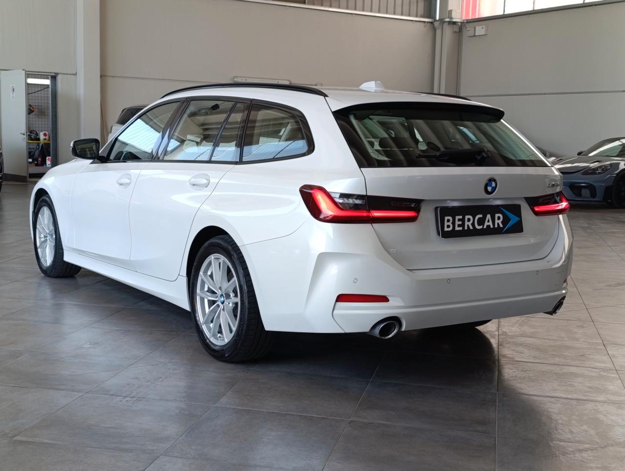 BMW 318 d Touring mhev 48V auto