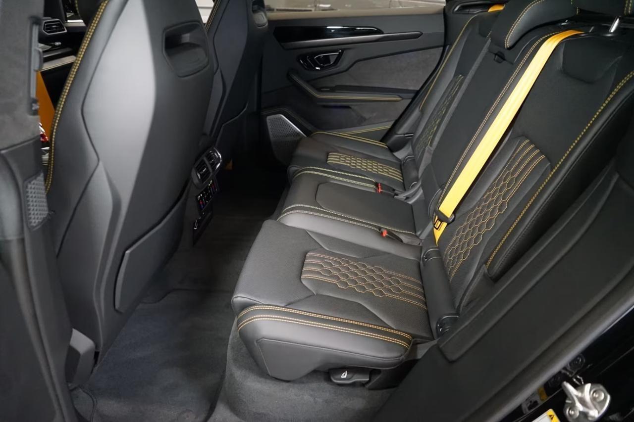 LAMBORGHINI Urus 4.0 SE 799cv Leasing da 4900 euro*Consegna 30 gg