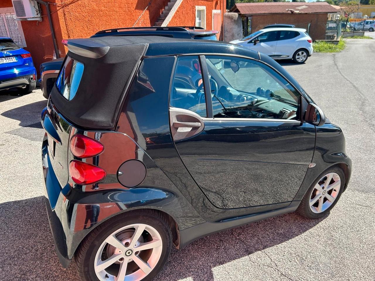 Smart ForTwo 1000 62 kW cabrio passion