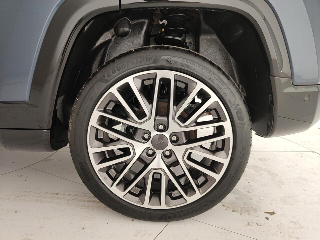 Jeep Compass HYBRID 1.5 TURBO MHEV Summit 130Cv