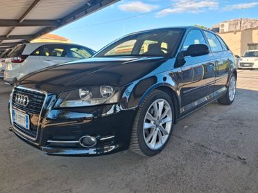 Audi A3 SPB 1.6 TDI 105 CV*CERCHI 17"*PERFETTA*