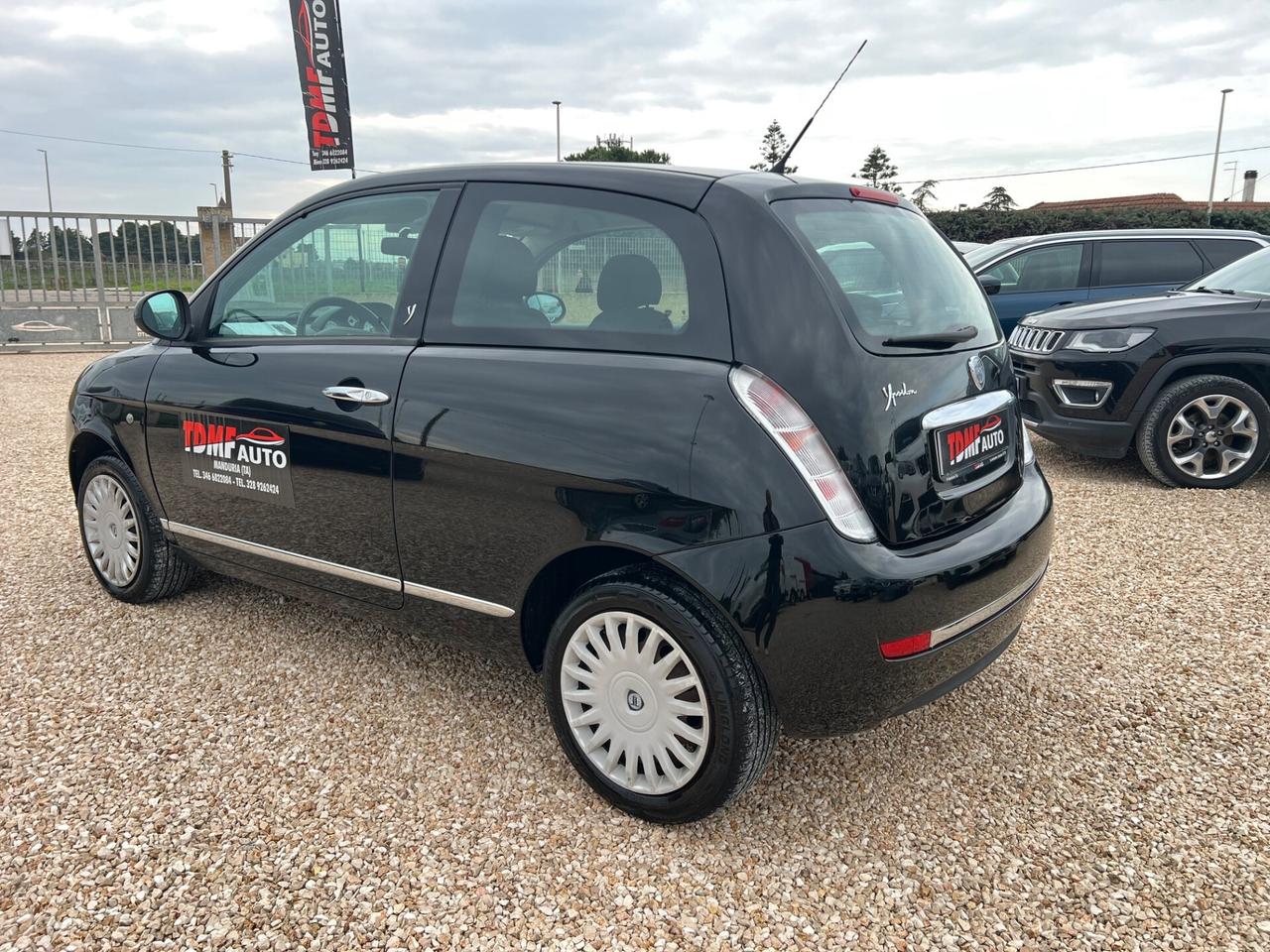 Lancia Ypsilon 1.3 mjt 75 cv