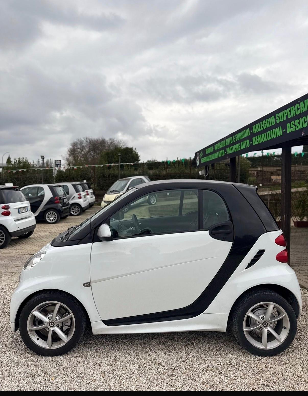 Smart ForTwo 1000 52 kW coupé pure