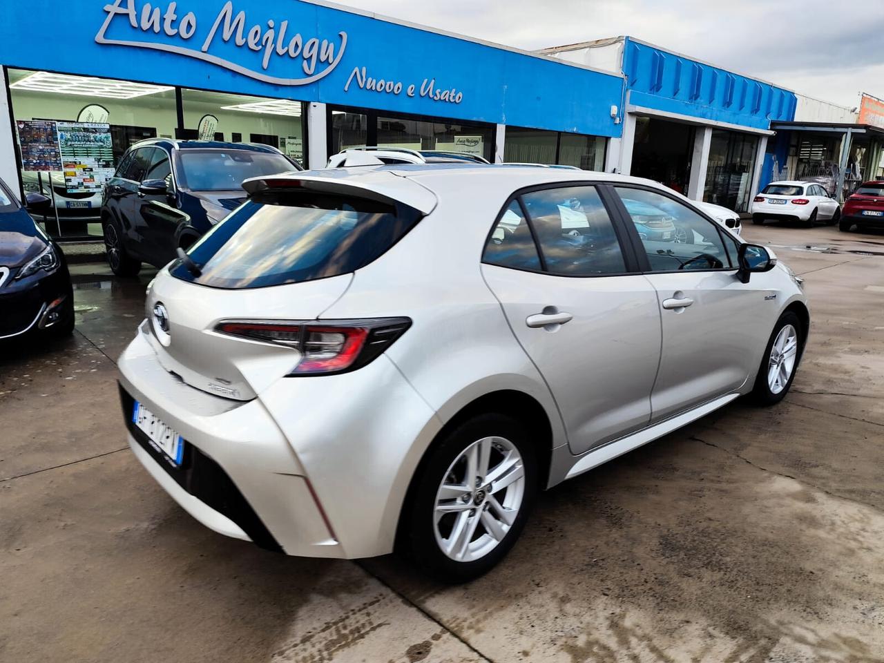 Toyota Corolla 1.8 Hybrid Style