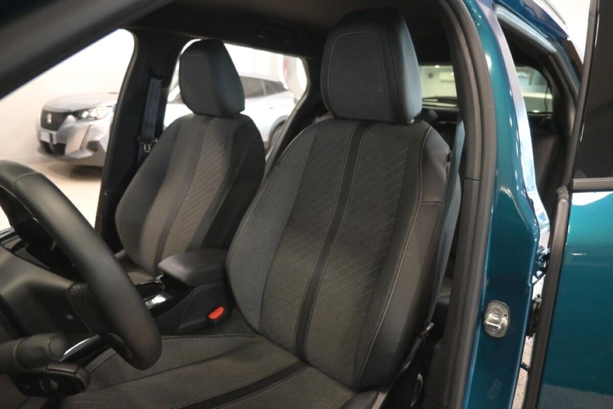 Peugeot 2008 Allure 1.2 PureTech S&S (100 cv)