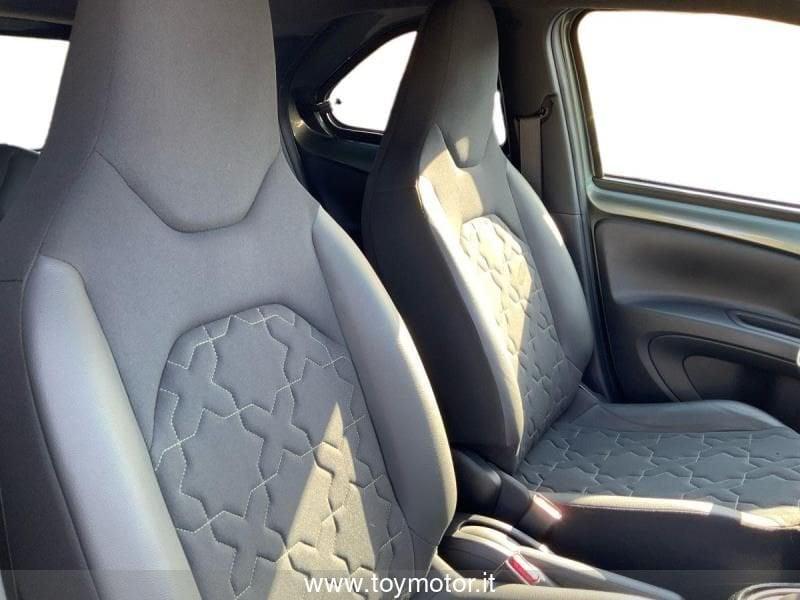 Toyota Aygo X 1.0 VVT-i 72 CV 5 porte Lounge Air S-CVT