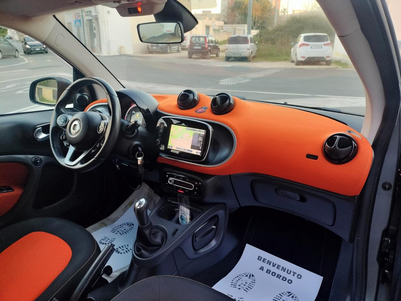 Smart ForTwo 1000 52 kW MHD coupé passion