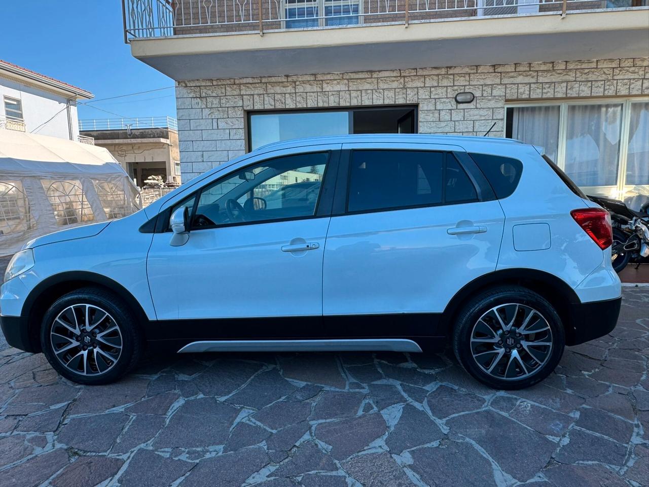 Suzuki S-Cross 1.6 VVT Plus GPL