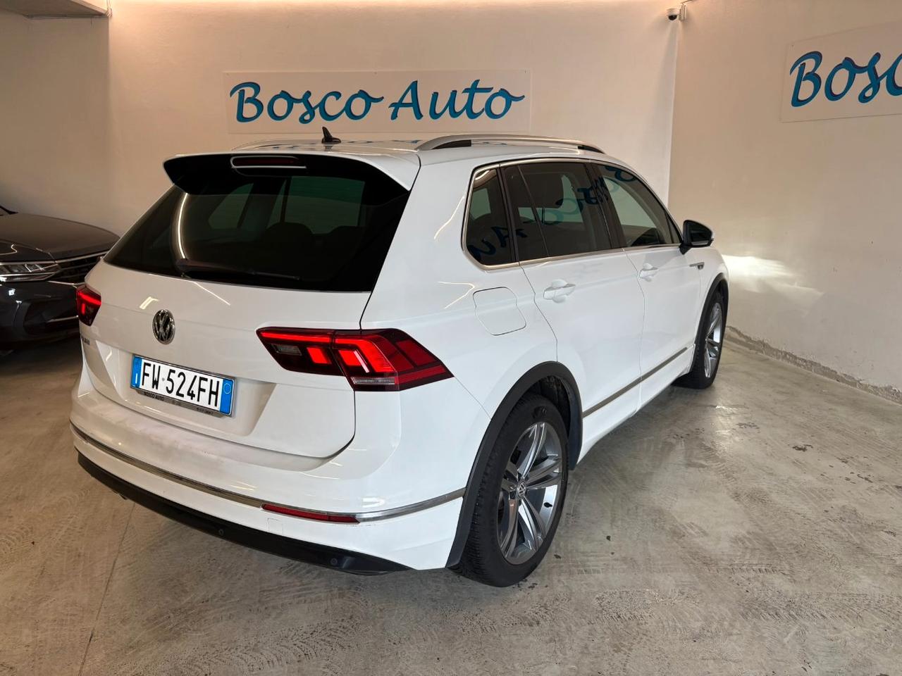 Volkswagen Tiguan 1.6 tdi R-Line 115cv