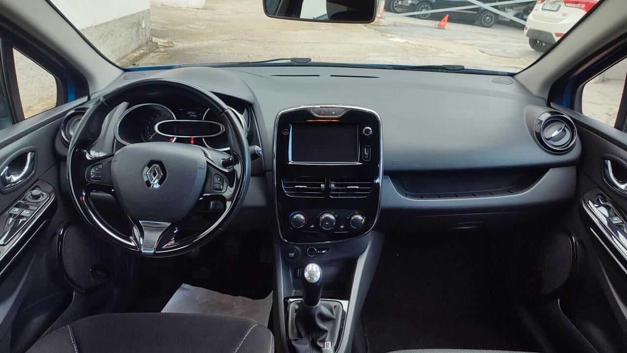 Renault Clio 1.2 75CV 5 porte Wave