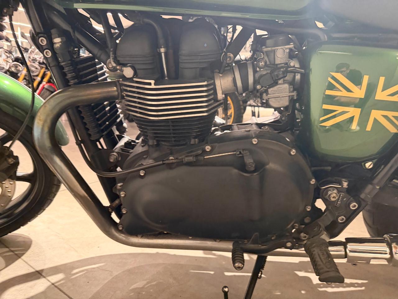 Triumph Bonneville T100