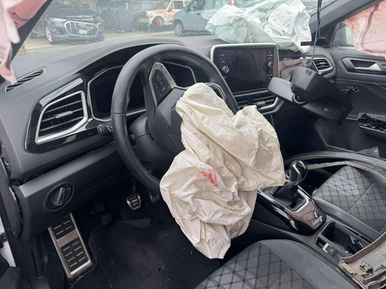 Volkswagen T-Roc 1.5 TSI ACT R-Line-2023