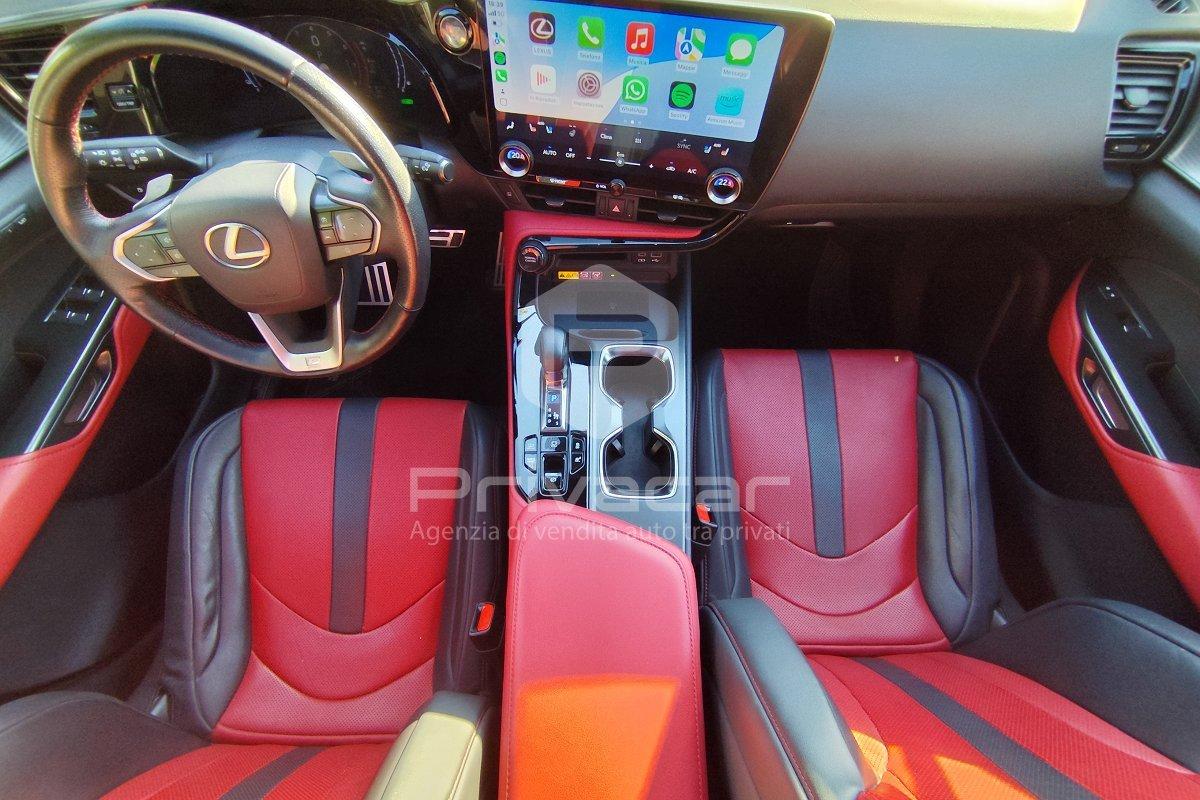 LEXUS NX Plug-in 4WD F-Sport