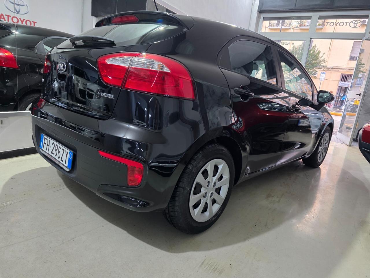 Kia Rio 1.1 CRDi 75cv 5p Cool 2017