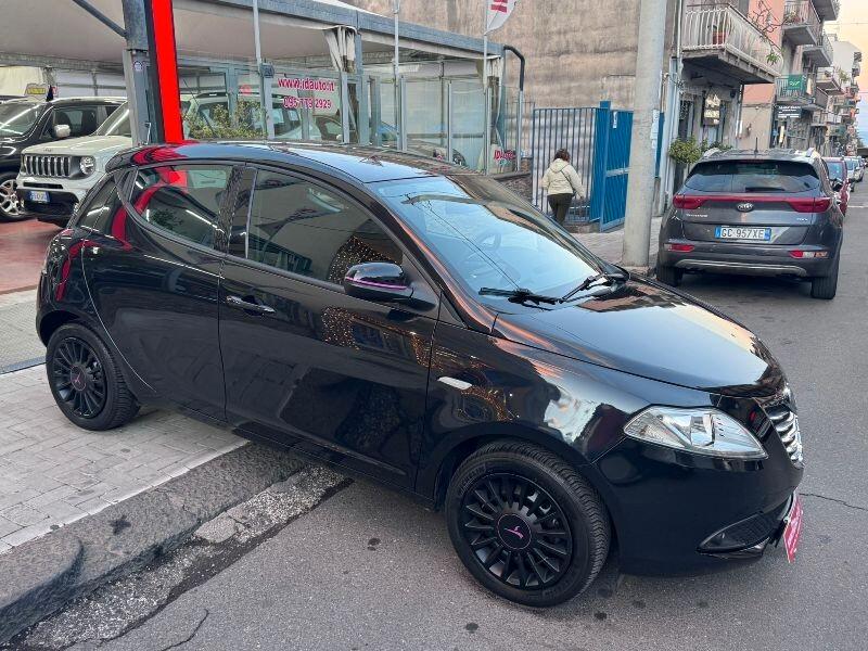 Lancia Ypsilon 1.3 MJT 16V 95 CV 5 porte S&S Gold