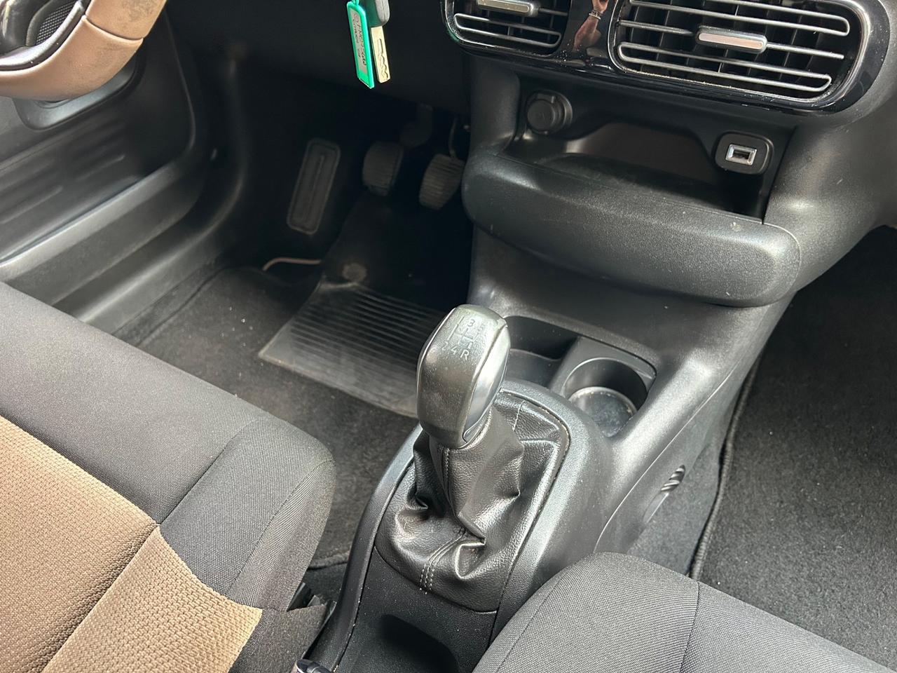 Citroen C4 Cactus 1.2 PureTech AirBump 82cv Shine EURO 6!!!
