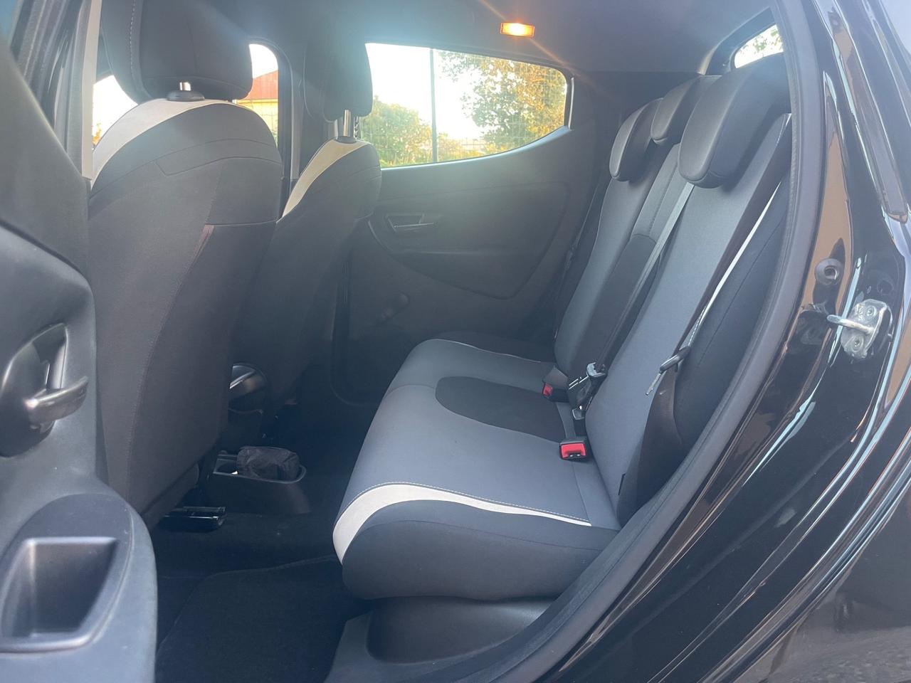 Lancia Ypsilon 1.2 69 CV 5 porte GPL Ecochic Gold