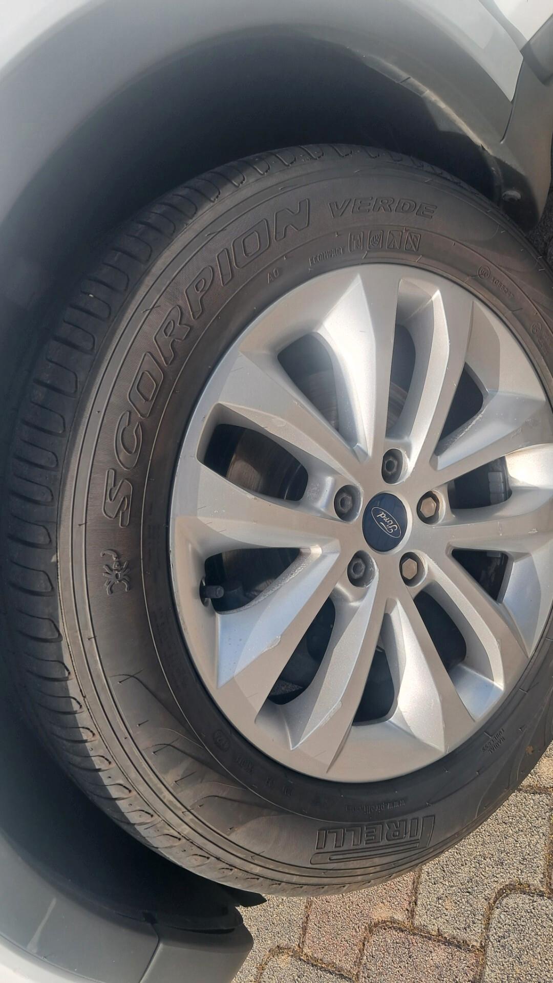 Ford Kuga 2.0 TDCi 163 CV 4WD Titanium DPF
