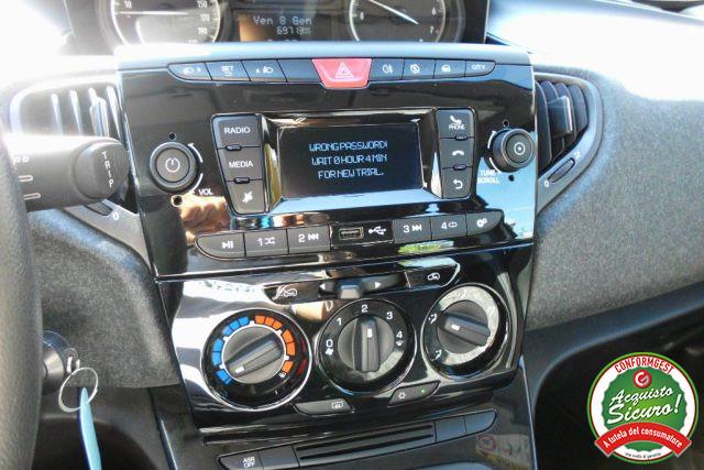 LANCIA Ypsilon 1.0 FireFly 5 porte S&S Hybrid Gold