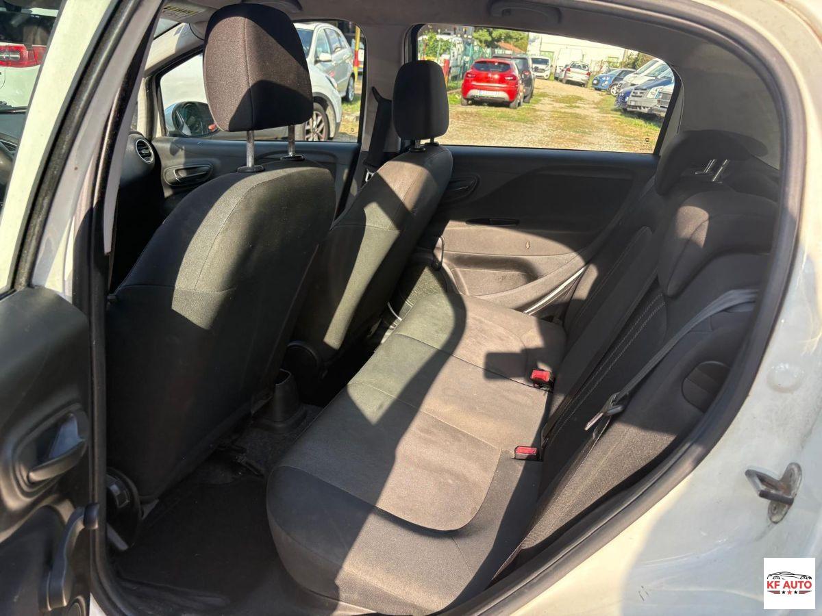 FIAT - Punto 1.2 Street 5p E6