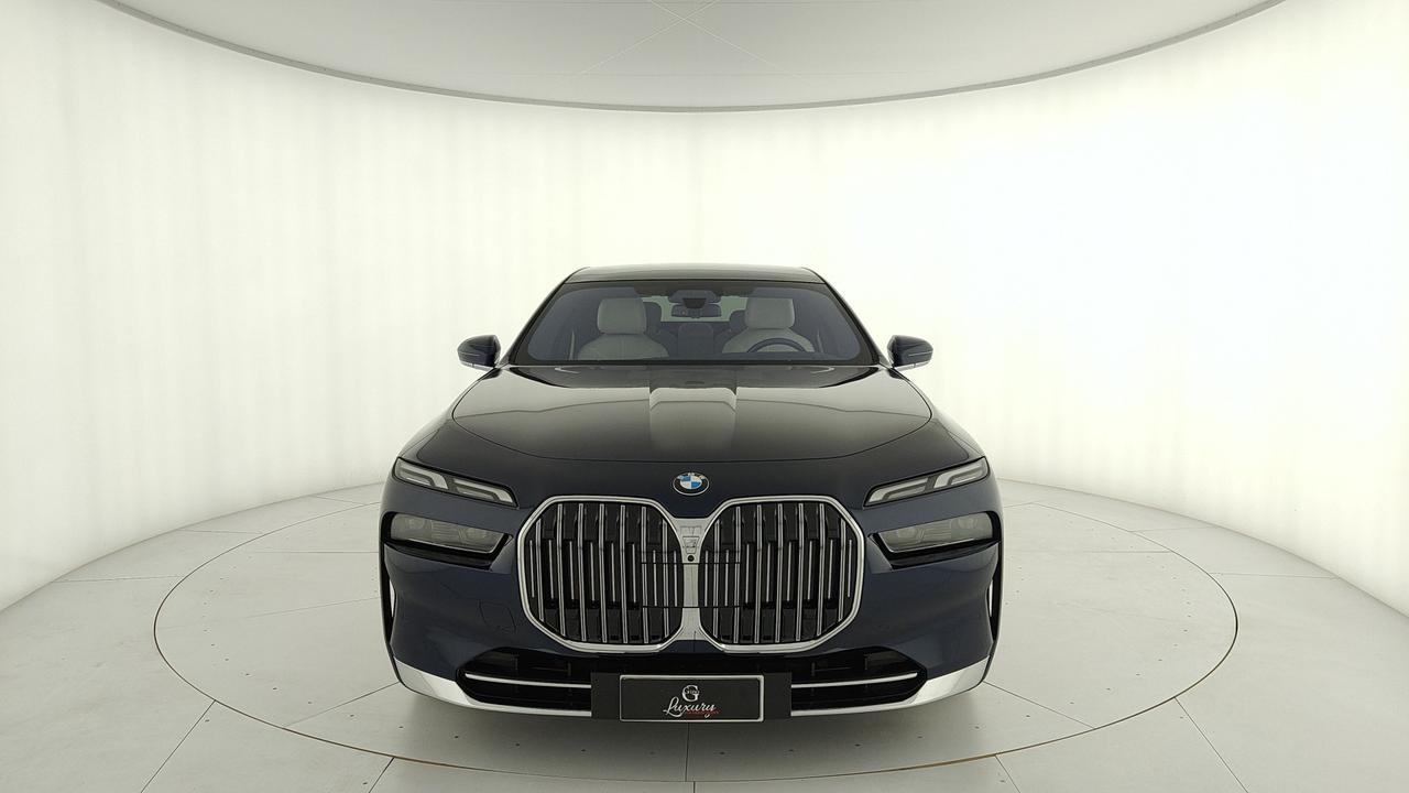 BMW Serie 7 G70 - 740d mhev xdrive MSport auto