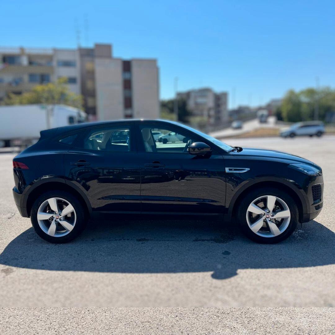 Jaguar E-Pace 2.0D 150 CV AWD aut. R-Dynamic HSE