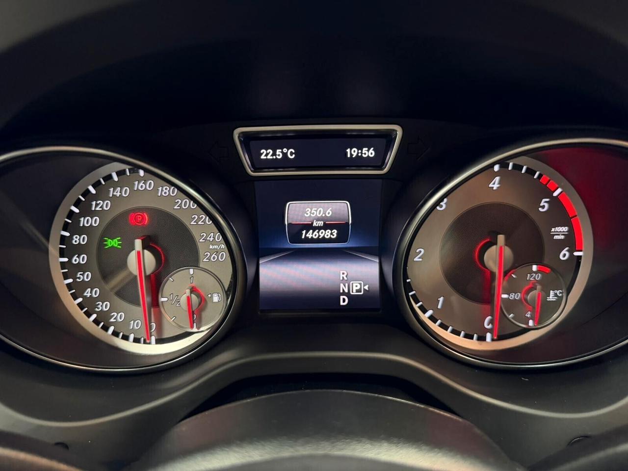 Mercedes-benz GLA 200 CDI Automatic Premium