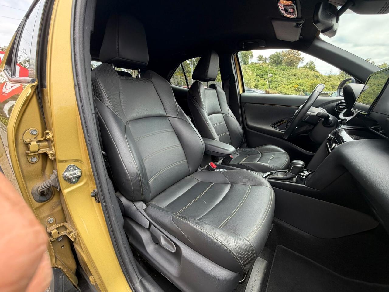 Toyota Yaris Cross 1.5 Hybrid 5p. E-CVT PREMIERE
