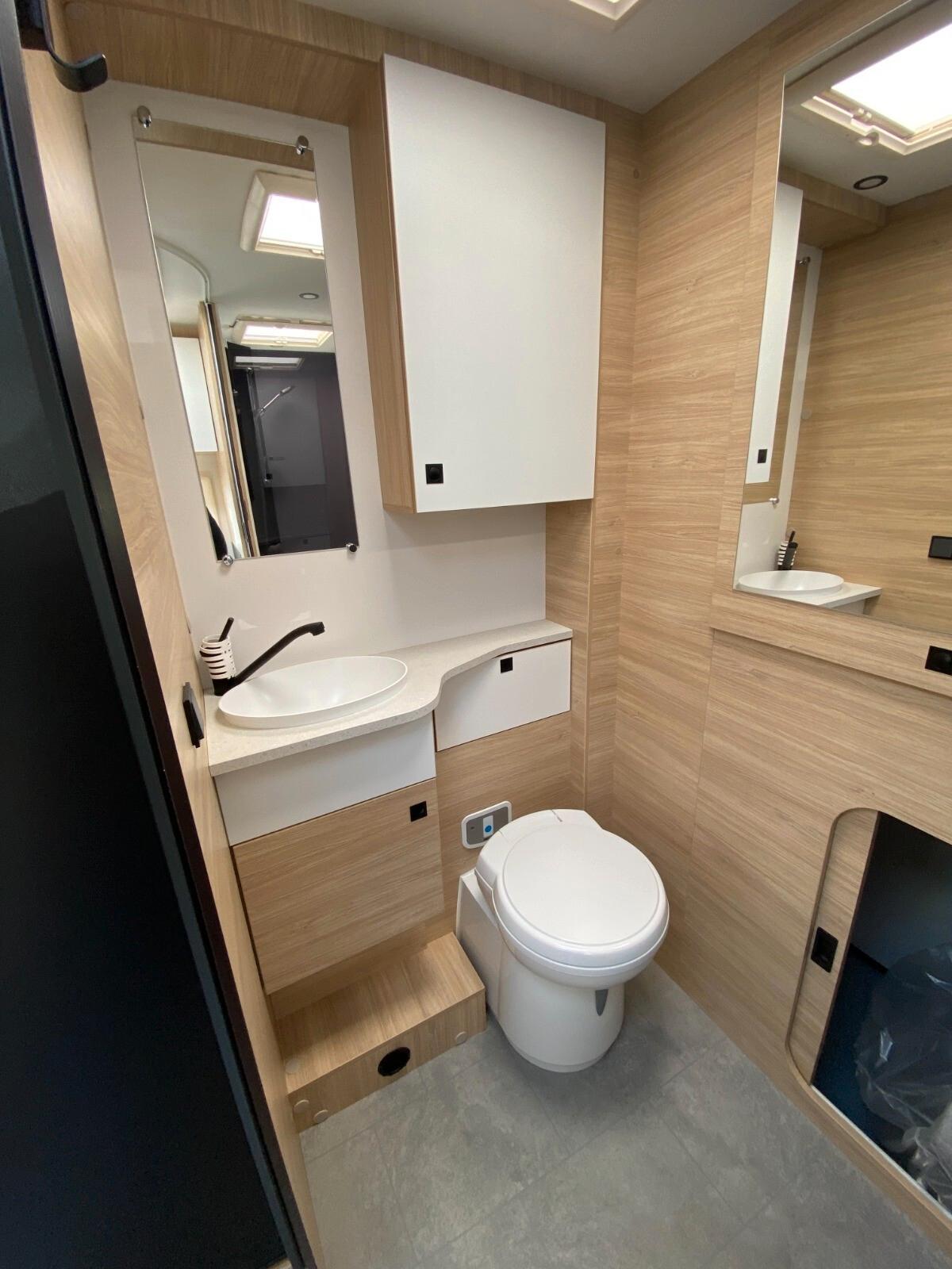 Challenger 260 Ultimate Edition