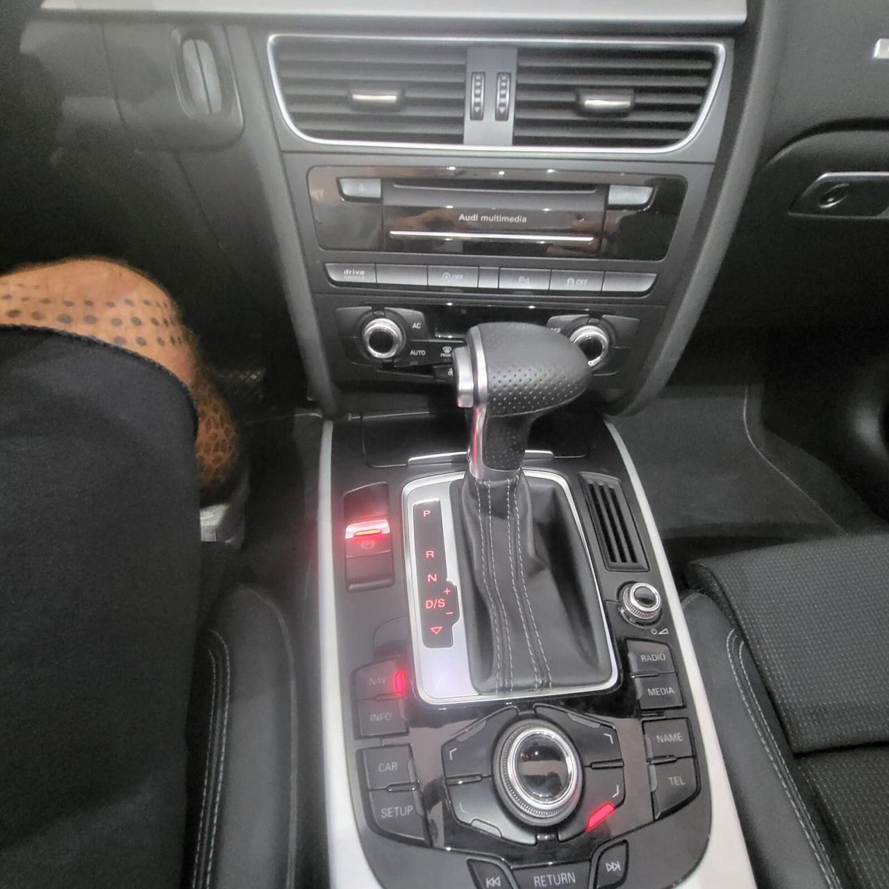Audi A5 Cabrio 2.0 TDI 177 CV Ambiente