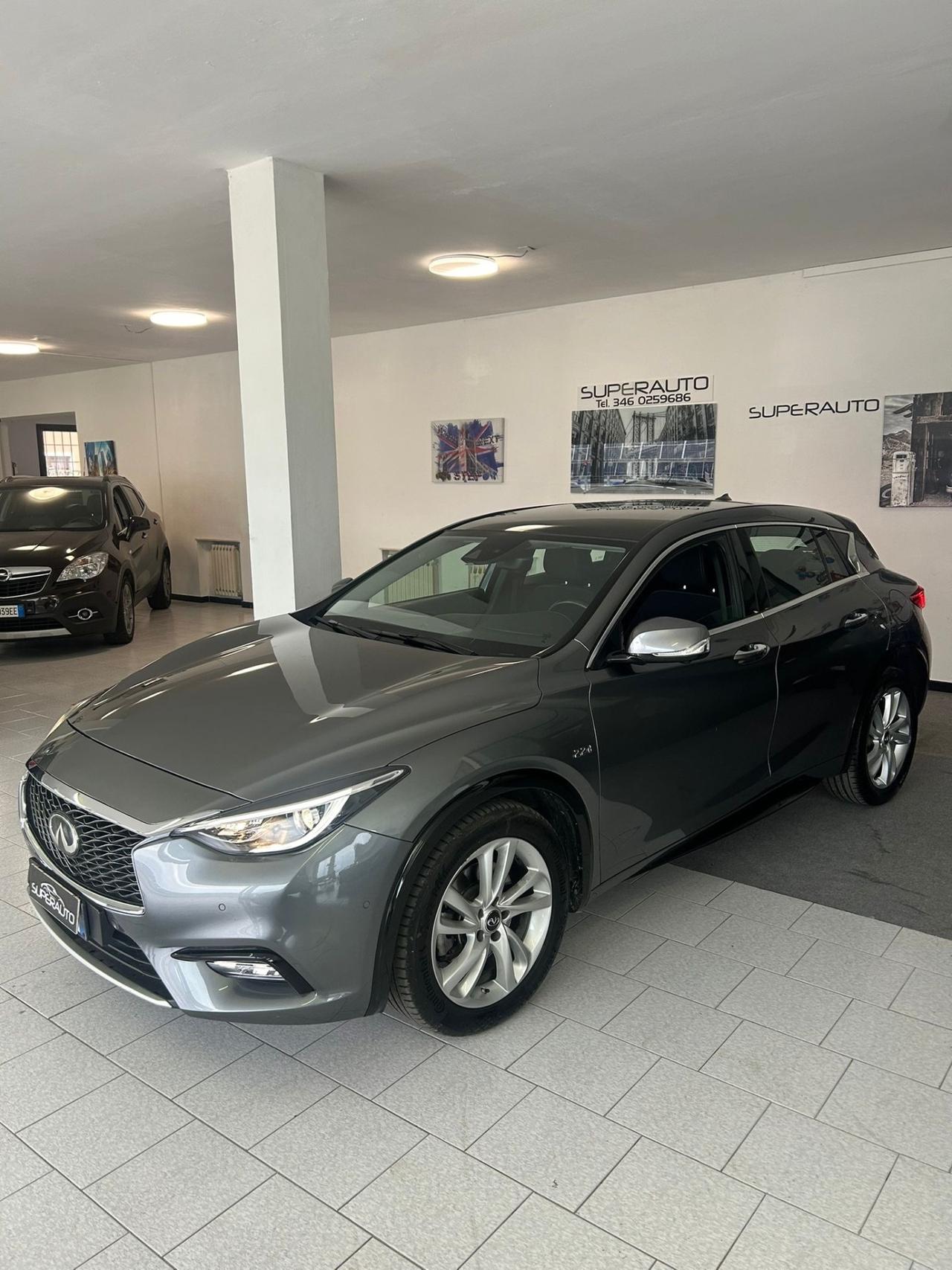 Infiniti Q30 2.2 diesel DCT Business