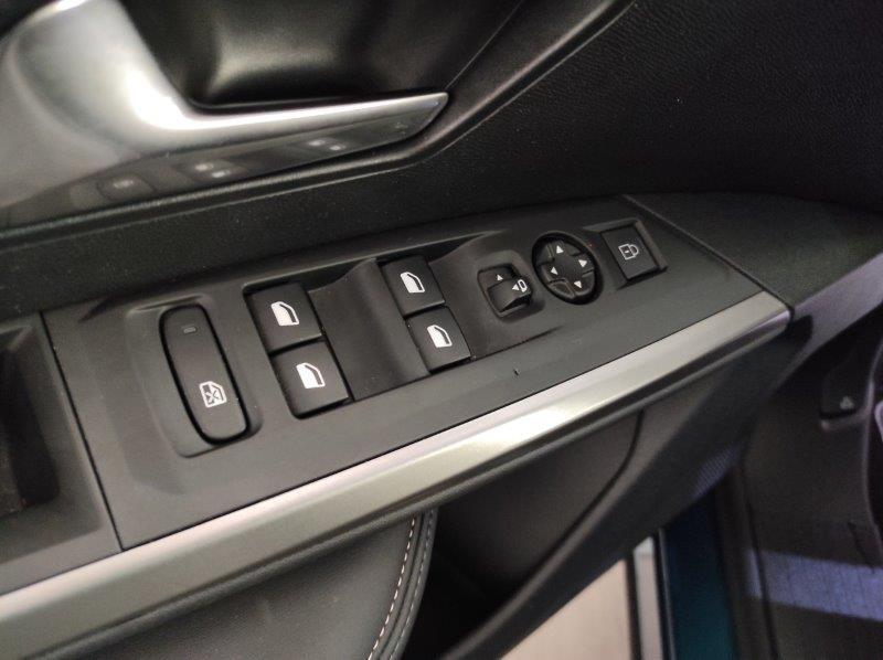 PEUGEOT 3008 3ª serie - 3008 Hybrid 145 e-DCS6 Allure