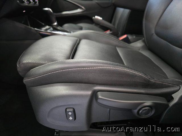 OPEL Crossland NEW 1.5 ECOTEC D 120CV Aut. Elegance Pelle