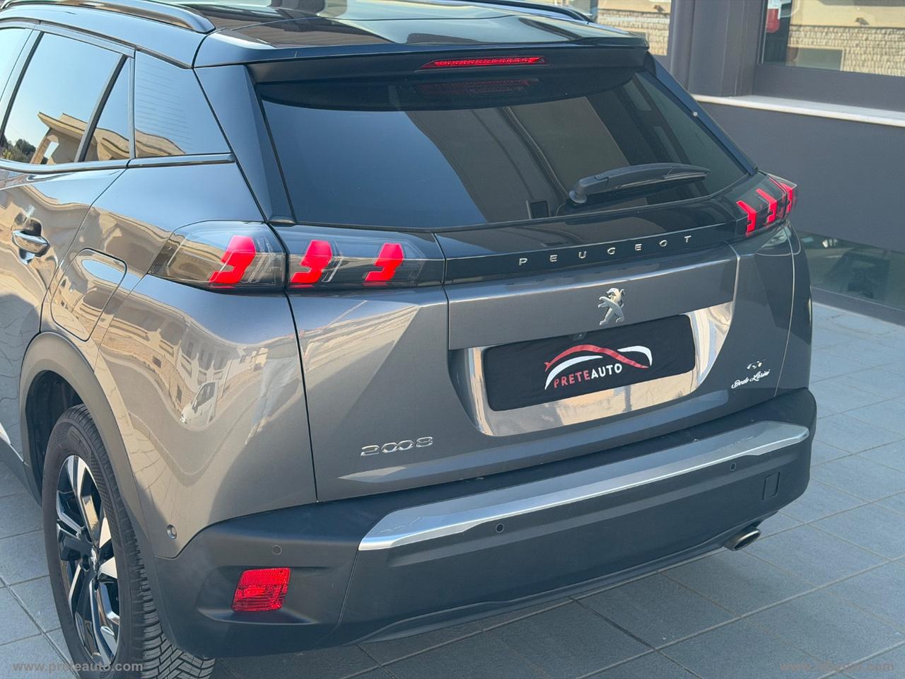 PEUGEOT 2008 BlueHDi 130 S&S EAT8 GT Pack