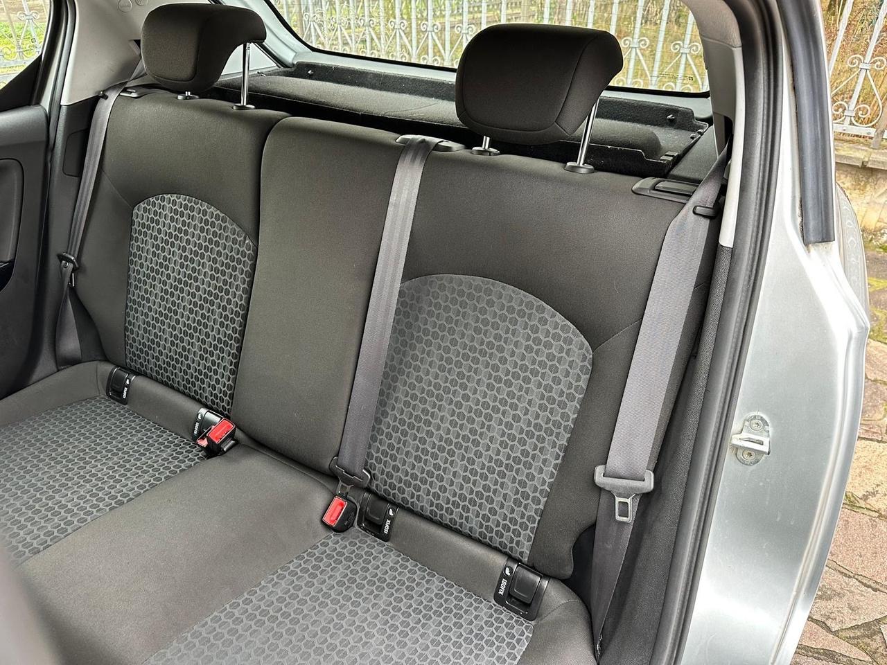 Opel Corsa 1.2 85CV 3 porte GPL-TECH b-color