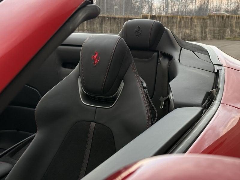 Ferrari Roma Spider - Rosso Imola - IVA ESPOSTA