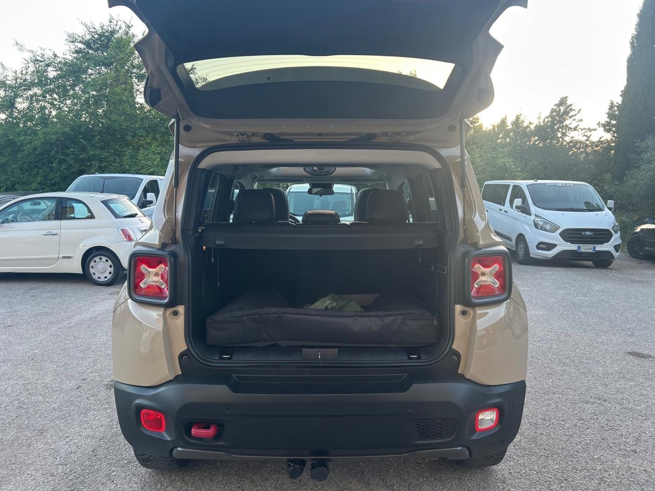 Jeep Renegade 2.0 Mjt 170CV 4WD Trailhawk gancio traino Automatico