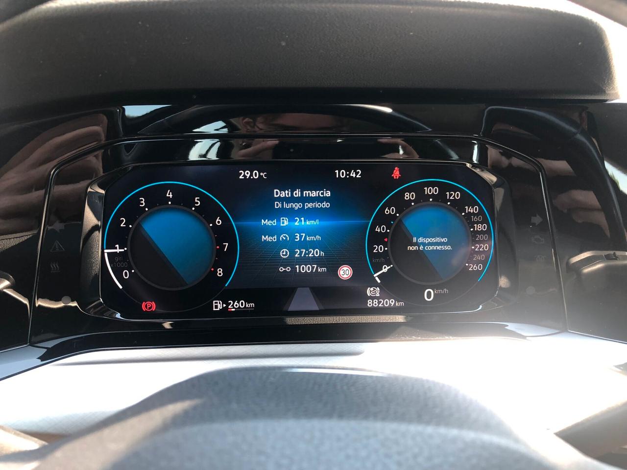 Volkswagen Golf 1.0 TSI EVO Life ADATTA A NEOPATENTATI