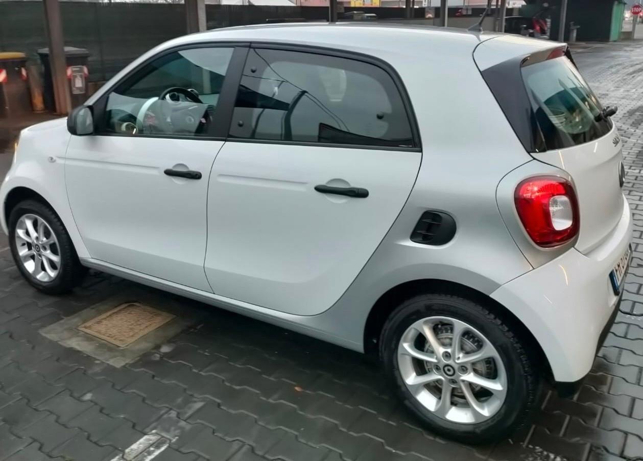 Smart ForFour 70 1.0 Youngster