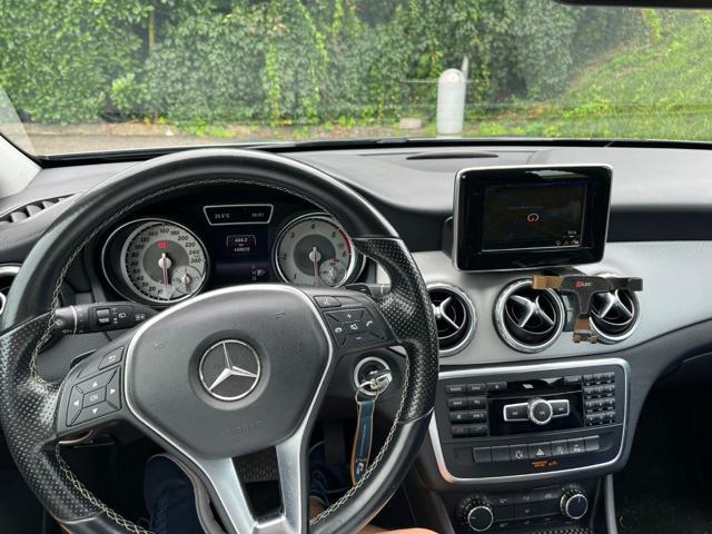 MERCEDES-BENZ GLA 200 CDI Automatic Sport