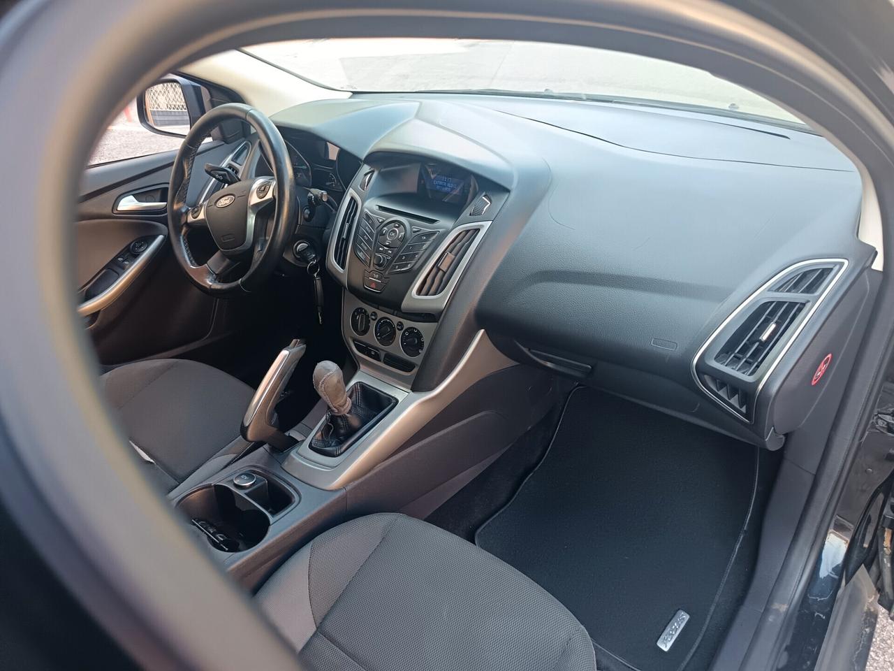Ford Focus 1.6 TDCi 115 CV SW ok neo patente