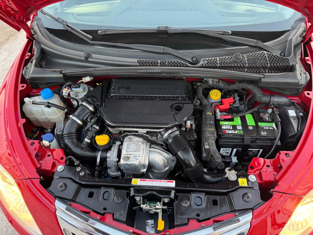 Lancia Ypsilon 1.3 MJT 95CV Platinum TETTO